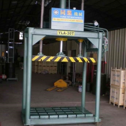 單缸床墊壓包機(jī)